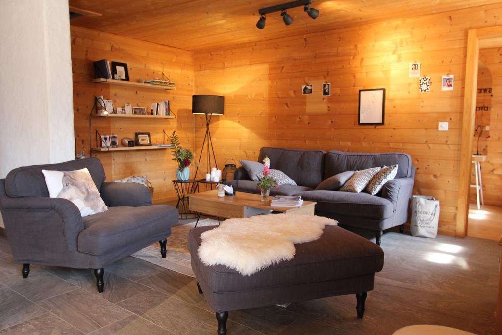 La Boutique Apartment Rossiniere Exterior photo